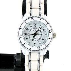 Brand New Quartz Movement Gift Watch (WAT-284)