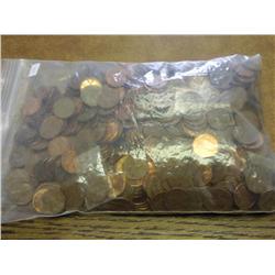 BAG OF APPROX. 762 PRE 1982 LINCOLN CENTS