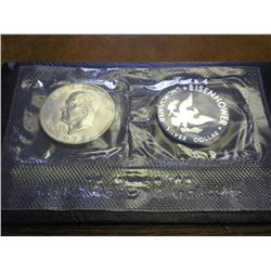 1972 IKE SILVER DOLLAR (UNC) (BLUE PACK)