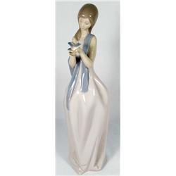 LARGE LLADRO PORCELAIN FIGURINE - MADE IN SPAIN -
