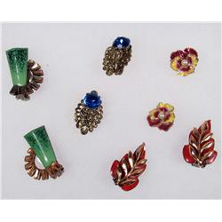 LOT OF VINTAGE COSTUME JEWELRY - 2 pair of earring