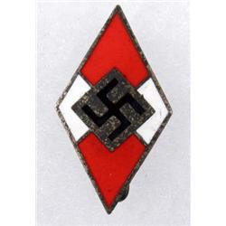 WW2 GERMAN NAZI ENAMELED BADGE - Maker marked Otto