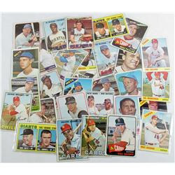 LOT OF 30 1960'S TOPPS BASEBALL CARDS - UNSEARCHED