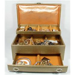 VINTAGE JEWELRY BOX W/ CONTENTS