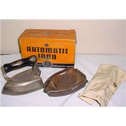 VINTAGE GENERAL ELECTRIC AUTOMATIC IRON IN THE ORI