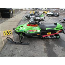 2001 Arctic Cat ZR 600    SN-4UF01SNWX1T120452