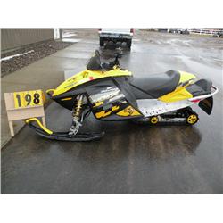2006 Ski Doo MXZ 800       SN-2BPSBD6A26V000503