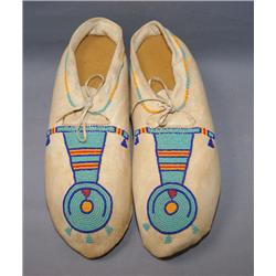 CHEYENNE BEADED MOCCASINS