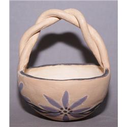 LAGUNA POTTERY BASKET