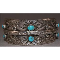 NAVAJO SILVER BRACELET