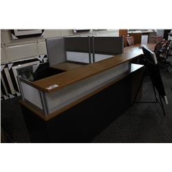 GLOBAL CHERRY GALLERY RECEPTION STATION W/PRIVACY