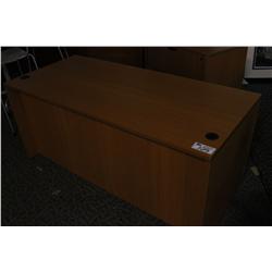 CHERRY EXECUTIVE DESK