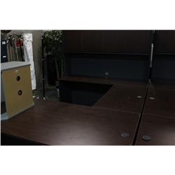 MAHOGANY U-SHAPE EXECUTIVE OFFICE SUITE W/HUTCH