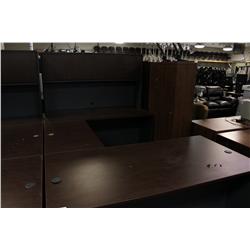 MAHOGANY U-SHAPE EXECUTIVE OFFICE SUITE W/HUTCH