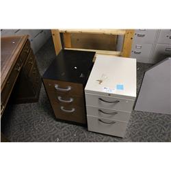 2 PEDESTALS & 1 WOODEN BOOKSHELF