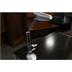 SILVER ARTICULATING DESK LAMP