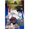 Image 1 : Multipiece Collectible/Antique Box Lot w/ approximately 20 misc. items