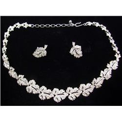 VINTAGE RALPH SINGER COSTUME JEWELRY NECKLACE AND