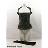 Image 1 : RESIDENT EVIL: AFTERLIFE - Alice (Milla Jovovich) Screen Worn Costume