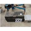 Image 1 : TRUCK BOX