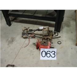 HYDRAULIC PUMPS (X2) W/CONTROL VALVES
