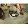 Image 1 : BOLTS & SCREWS (X1) BUCKET