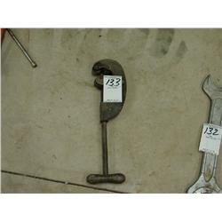 PIPE CUTTER