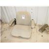 Image 1 : EQUIPMENT SEAT