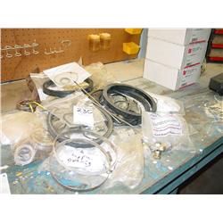HYDRAULIC SEALS (X1) LOT