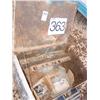 Image 1 : TOOL BOX