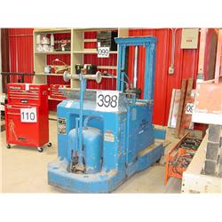 OTIS 3000# ELECTRIC LIFT