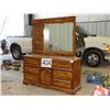 Image 1 : DRESSER W/MIRROR