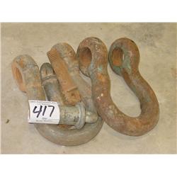 SHACKLES (X2) & PINS