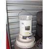 Image 1 : KEROSENE HEATER