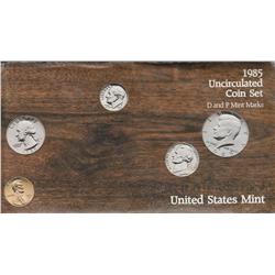 1985 MINT SET D AND P MARKS