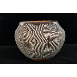 Acoma polychrome jar - fine line drawing measures 4"h x 5.5" w ... Provenance: Robert Owen Browne Mu