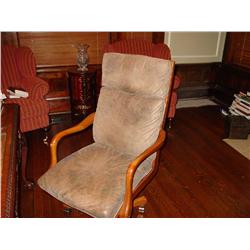 FAIRFIELD WOODEN AND LEATHER DESK CHAIR ROLLS AND SWIVELS