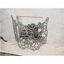 WROUGHT IRON DECORATIVE FOLDING FIRE-PLACE SCREEN
