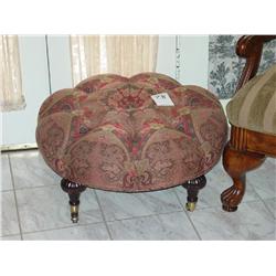 STATESVILLE CHAIR COMPANY TUFTED UPHOLSTERED ROLLING OTTOMAN ON WOODEN LEGS