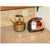 Image 1 : OSTER COPPER TOASTER, WILLIAM SONOMA COPPER TEAPOT (2X)