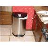 Image 1 : S/S TRASH CAN