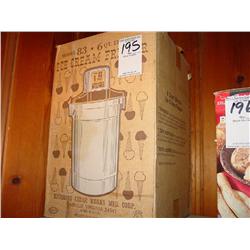 6 QT ELECTRIC ICE CREAM FREEZER