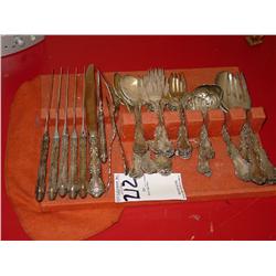 GORHAM STERLING SET OF ANTIQUE SILVERWARE W/SERVING PIECES