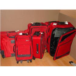 RED LUGGAGE (6X)