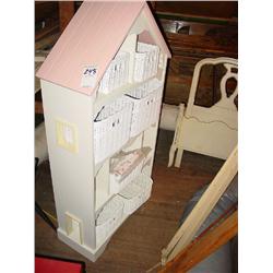 WICKER DOLL SHELF