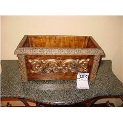 DECORATIVE RECTANGULAR PLANTER, EUROPEAN DESIGN BRONZE IN COLOR