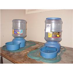 LARGE PET FOOD AND WATER DISPENSERS, MISC DOG COLLARS (1X)
