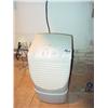 Image 1 : WHIRLPOOL AIR DEHUMIDIFIER (PLUGS IN) (1X)