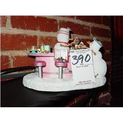 CRIES OF LONDON, CROWN DEVO, S FIELDING AND CO. LTD. DECORATIVE CHINA PLATE WITH EUROPEAN SCENE, LEN