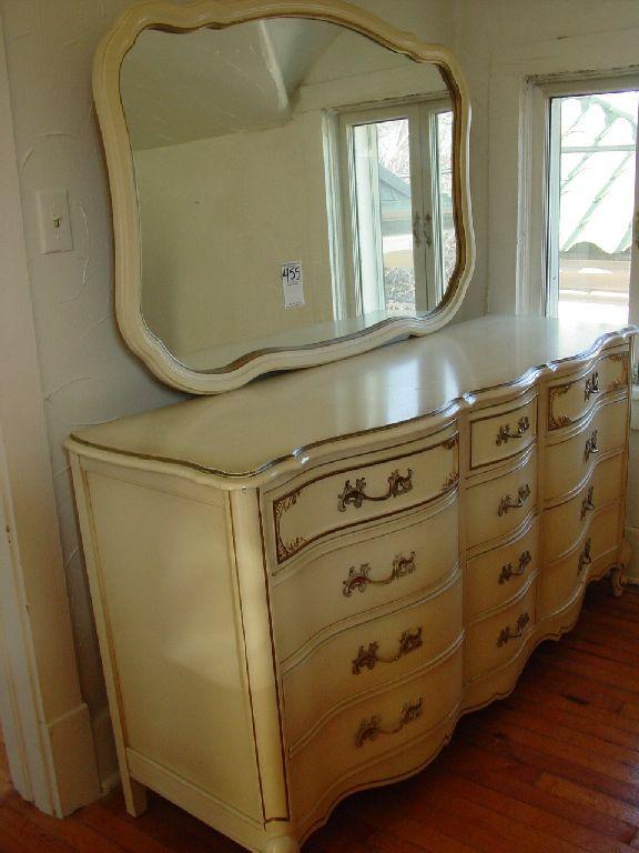 bassett furniture industries inc. blonde wood antique bedroom suit with